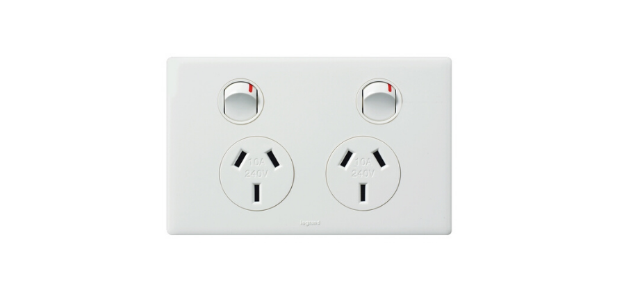 Legrand Excel Life Double Powerpoint 10A - ED777WE