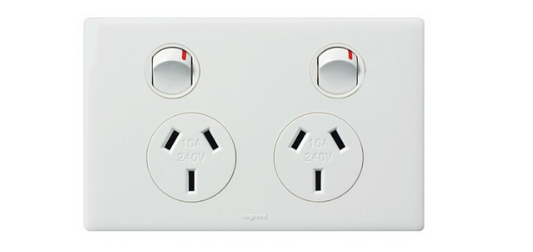 Legrand Excel Life Double Powerpoint 10A - ED777WE