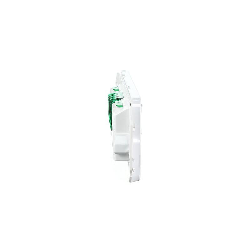 Clipsal 3015/4-VW Iconic Quad Switched Socket Outlet 10A 250V Vivid White