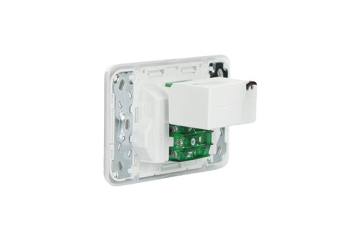Clipsal 3025USB2-VW Iconic Twin Switched Socket with Dual USB Charger 10A Vivid White