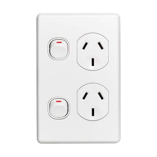 Clipsal C2025V-WE C2000 Series 250V 10A Twin Switch Socket Outlet, White Electric