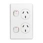 Clipsal C2025V-WE C2000 series twin switch socket outlet 250V 10A, white