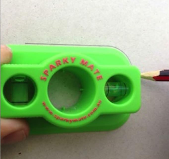 Sparky Mate GPO Cut Out Tool with Built-in Spirit Levels – Green