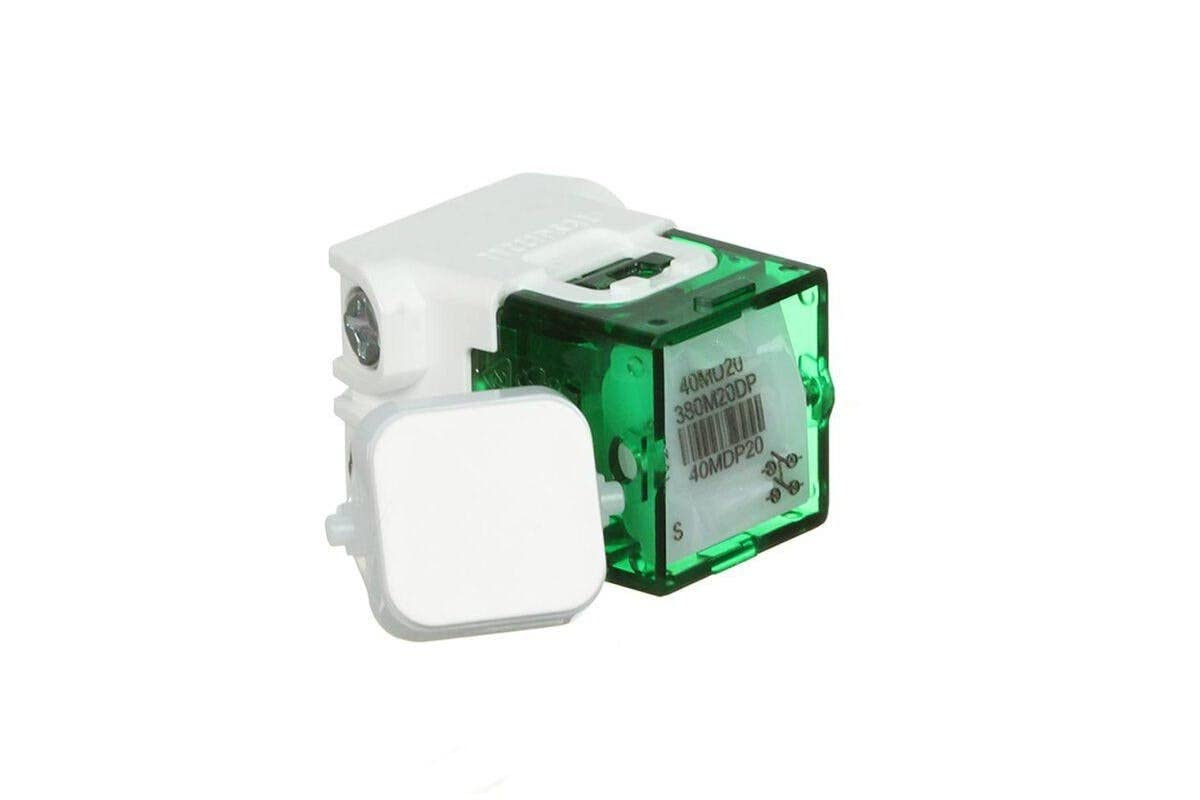 Clipsal 40M32-VW Iconic 32A 1-Way Switch Mechanism 250V Vivid White