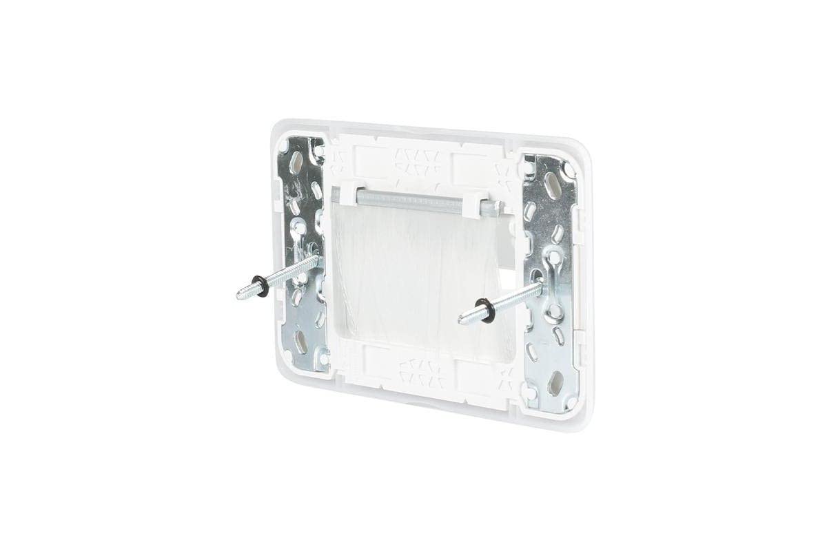 Clipsal 3040CEP-VW Iconic Cable Entry Plate Horizontal Mount Vivid White