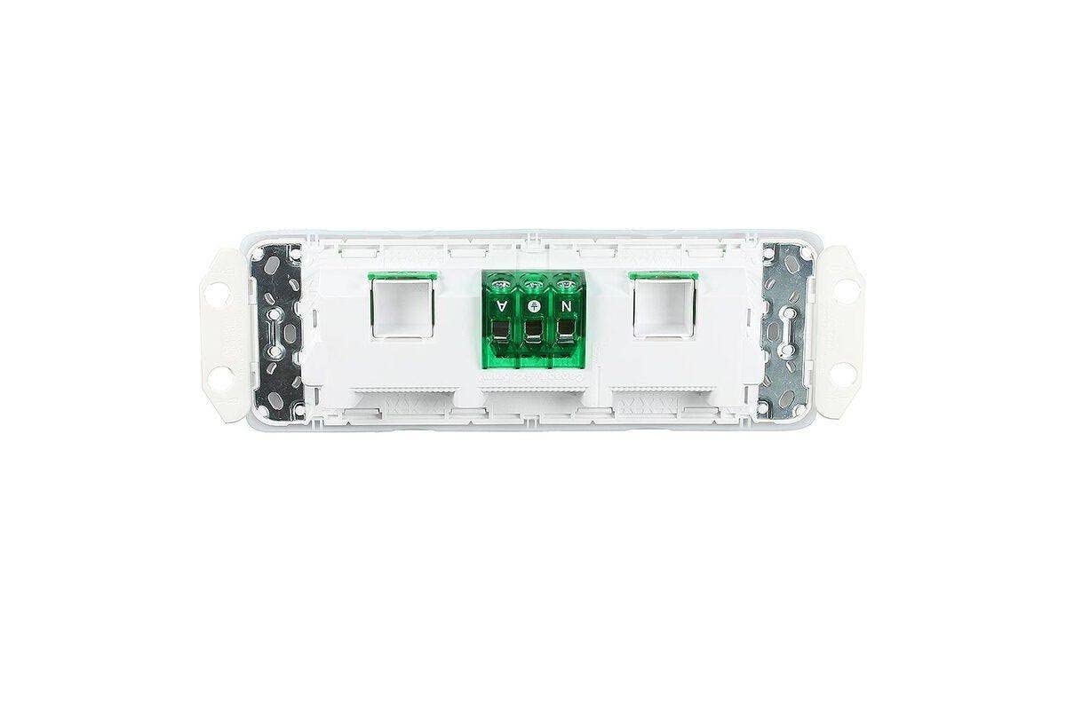 Clipsal 3015/4XXUA-VW Iconic Quad Socket with 2 Extra Switch Positions Less Mechanism 10A Vivid White