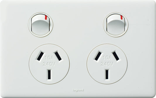 Legrand Excel Life ED777WE - Double Powerpoint 10A