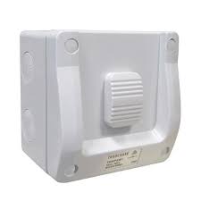 Weatherproof outdoor power point - image 4