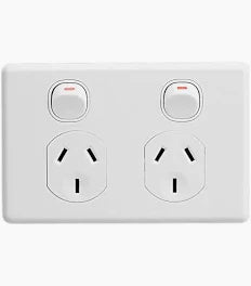 Clipsal C2025-WE Classic C2000 double powerpoint GPO white