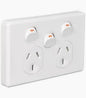 Clipsal C2025XA-WE Classic C2000 double powerpoint with extra switch white
